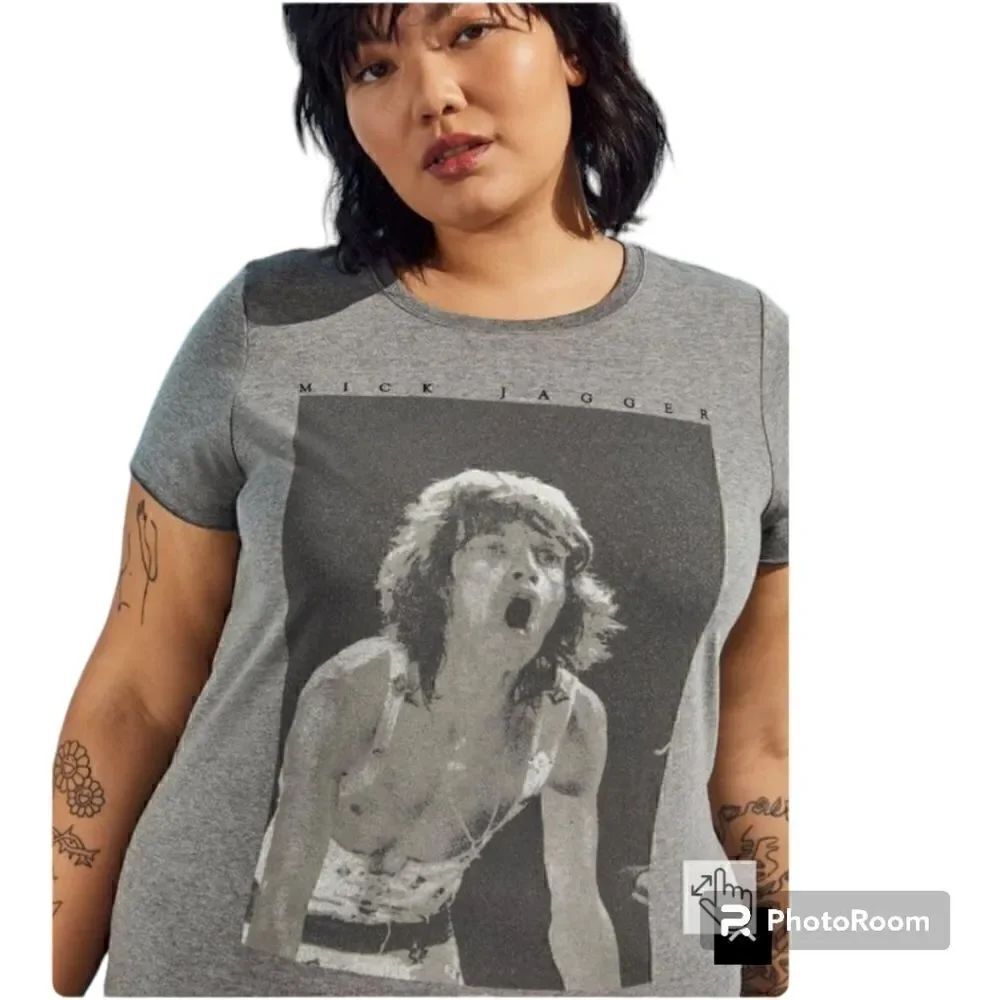 6X 30W Torrid Grey Mick Jagger Classic Fit Tee The Rolling Stones Plussize Music